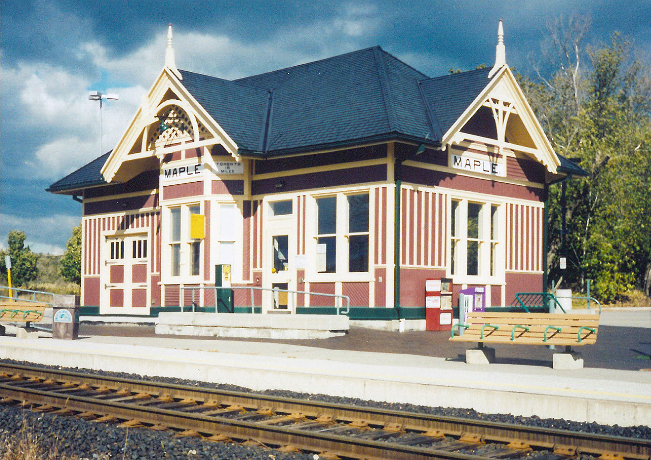 Did you go to the "...tree museum, and pay a dollar and a half to see them?"


Former CN station at Maple, Ontario. Still quite picturesque with the trees surrounding the station grounds. This would've been shortly after GO renovated the building. What's old is new again. One would think you're in the country, not within the sprawling GTA.


Visit today, and Joni Mitchell's lyrics are 100% true than ever..."...don't it always go, that you don't know what you've got 'till it's gone. Paved paradise, put up a parking lot".


Of days gone by:


 CP led VIA Canadian #2 (sdforty photo)


VIA Train #9 from 1986 (First954 photo)