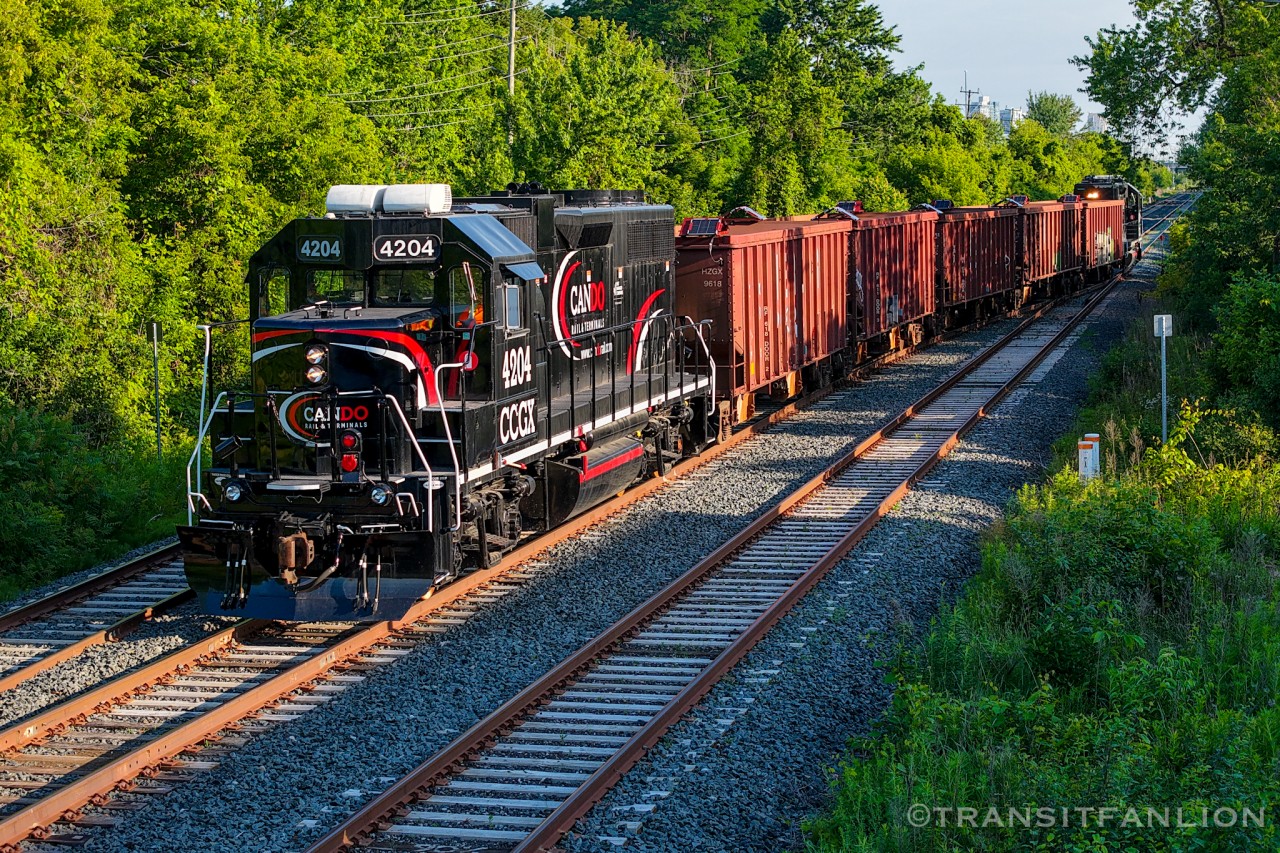 Metrolinx’s work train contractor Cando Rail & Terminals ran its first ever transfer down the Oakville sub today with CCGX 4204 in the lead and CCGX 4203 as rear DP. This trip used to calculate total travel time between Obico yard to Mimico MOW yard for future scheduling purposes. (2026/06/27)