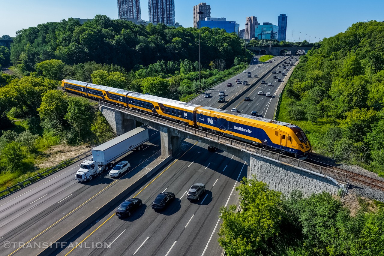 Another round of 1000 Mile Testing/Familiarization Trip started for Ontario Northland’s brand new Northlander trainset #2, ONT 940-ONT 949 running as P30131 29 towards North Bay this morning. (2026/06/29)