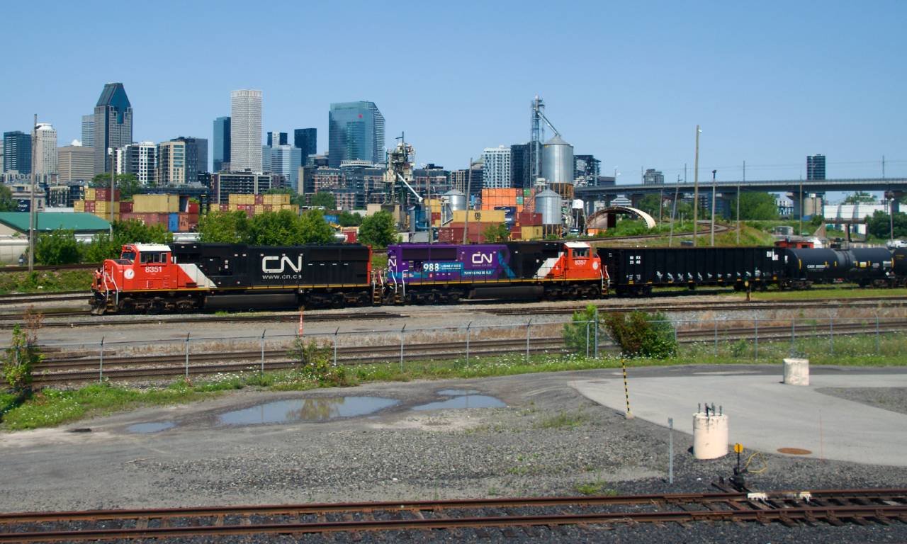CN 527 is about to start working Pointe St-Charles Yard in Montreal. Power is CN 8351 & CN 8357.