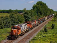 It’s hard to pass up a trio of CN “stripes” in 2026, even if they are looking a bit ratty. It feels like it was only yesterday that I was chasing the once so common sets of six axle units painted is stripes. Sadly it was a lot longer since I’ve had the opportunity to. This spot near Etonia is one of my favorites in more recent years, at least for westbounds. Here the sound of local CN 383 fills the air long before its arrival as it heads westbound, back home to London.