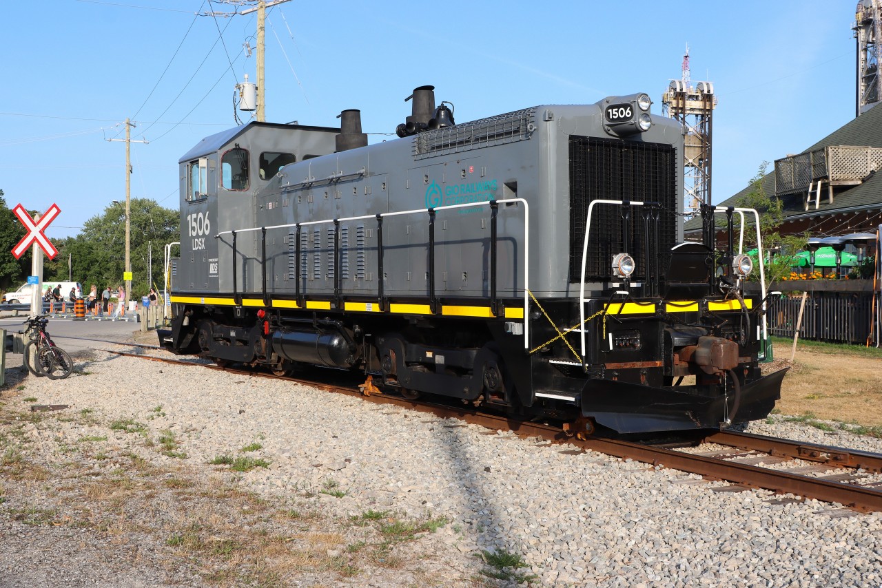 With "South River Slim" providing background music, GIO Railways LDSX 1506 is spotted for display in front of the former Port Colborne CNR station between Princess St. and King St.. GIO Railways is a major sponsor of Canal Days Marine Heritage Festival, July 31 to August 3, 2026 in Port Colborne, Ontario. LDSX 7226 is spotted just to the north of the crossing.