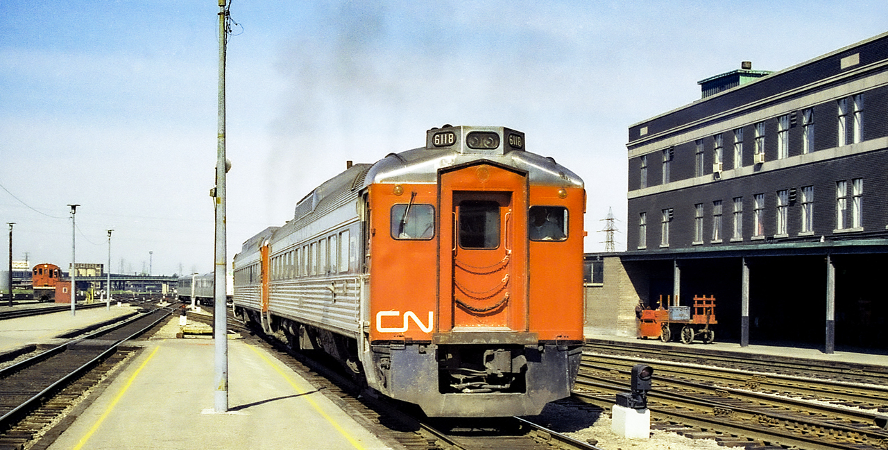 CN 6118 is at Toronto Union Station in Toronto in June 1972.
