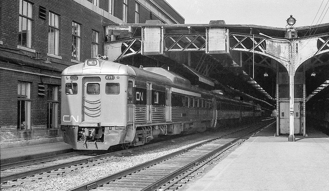 CN 6351 and other RDC cars are in Toronto Union Station in Toronto in June 1972.