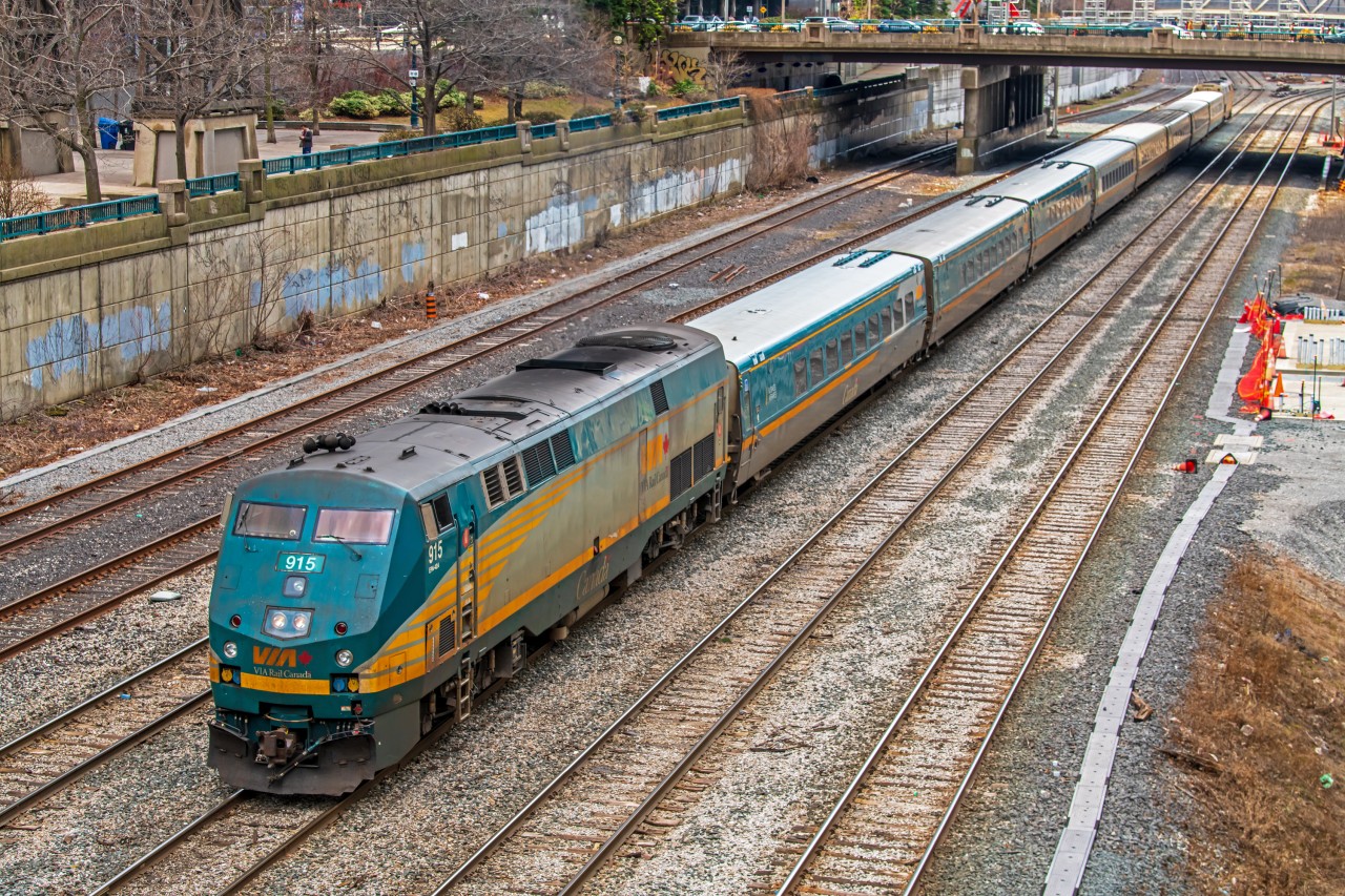 VIA 915 is leading the Windsor to Toronto corridor into Toronto's Union Station