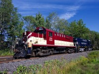 After finishing yarding their train at Saint-Lambert-de-Lauzon, the Sartigan Railway's power is about to tie down for the day.