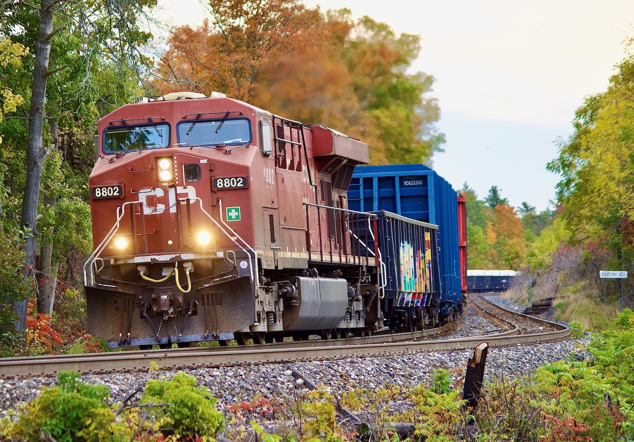 The well known pond at Campbellville has long been a favorite railfan location for me, unfortunately over the decades it has become overgrown and filled in, not to mention the code line here being in the way for most photos. While waiting for 135 to finally make its way to Guelph Junction, I got a heads up that 230 was only a couple miles away. Running out of time I decided to see if anything would work by the pond. To my surprise the code line and greenery beside the right of way has recently been cleared away opening up a few new photography opportunities. A nicely placed picnic table helped with the elevation as well. I’m no big fan of CP’s Gevos but the “s” curve here and changing fall colors made the shot. that seemed more same old, same old.