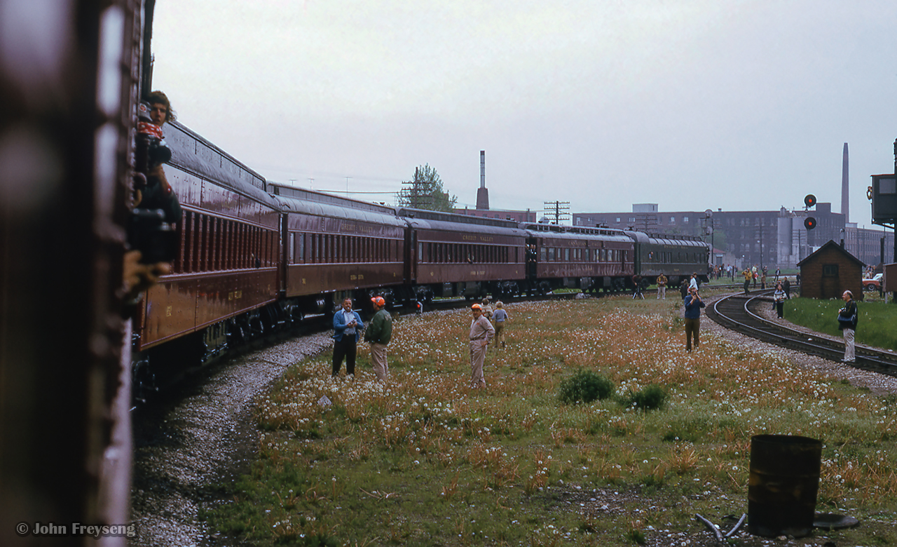 An Ontario Rail Association trip to Orangeville behind ex CPR D10 1057 departs West Toronto station, swinging through the Galt Sub curve approaching Lambton and West Toronto yards.


Scan and editing by Jacob Patterson.