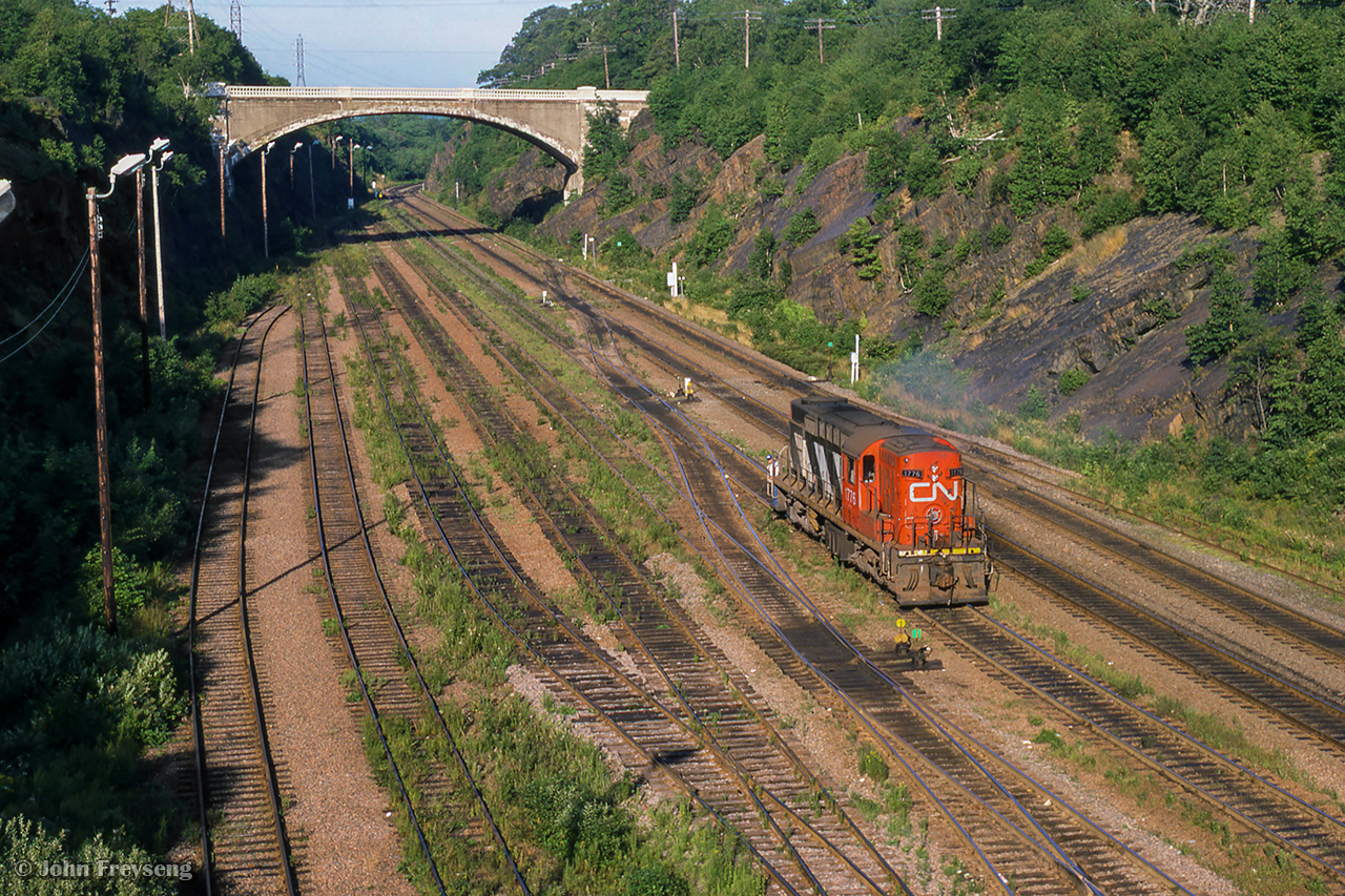 MLW RSC-14 1776 runs down towards the throat of Halifax yard during switching moves.

Halifax morning
Switching the yard

Scan and editing by Jacob Patterson.