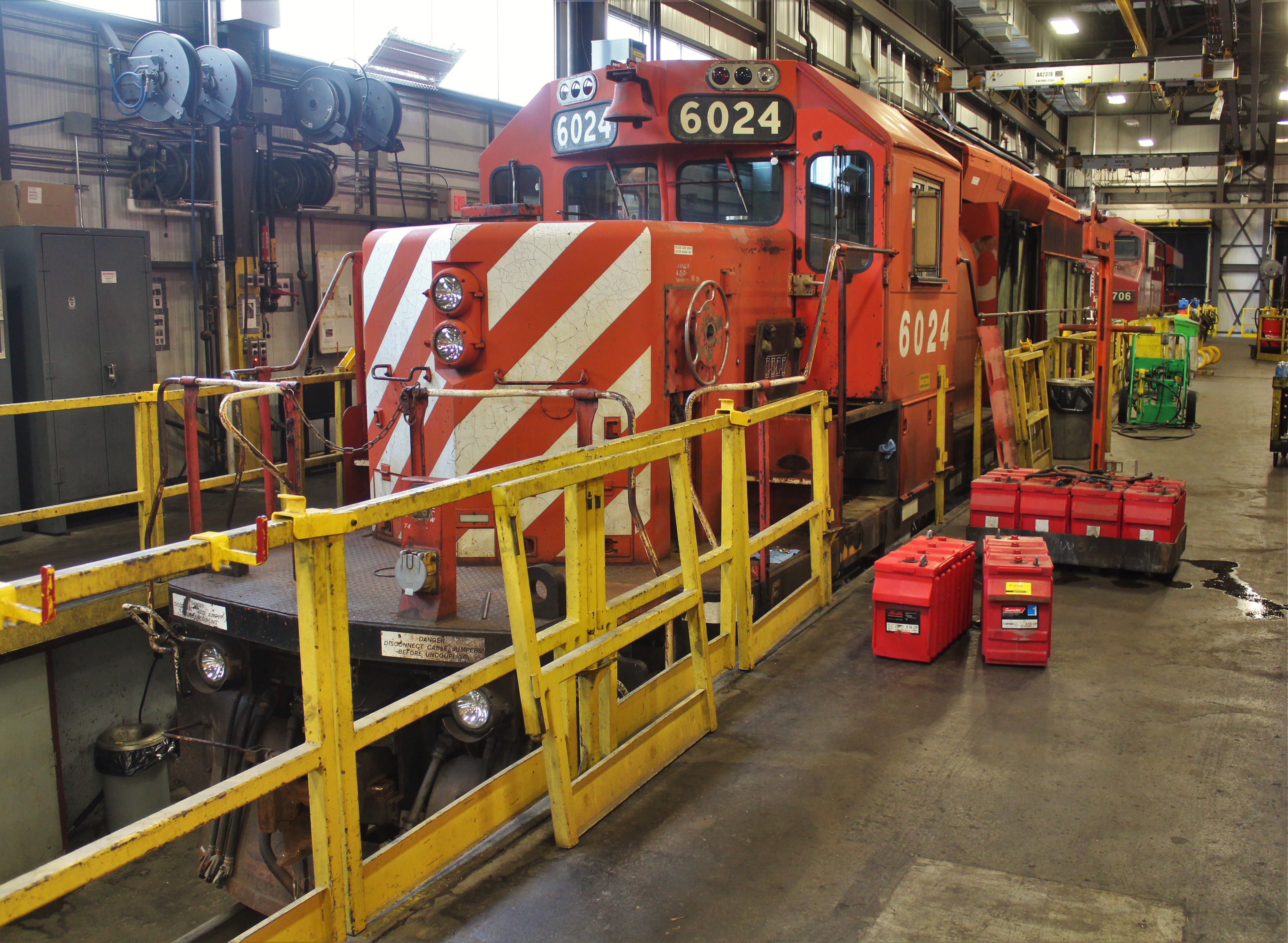 Railpictures.ca - Paul Santos Photo: After some engine checks and pre ...