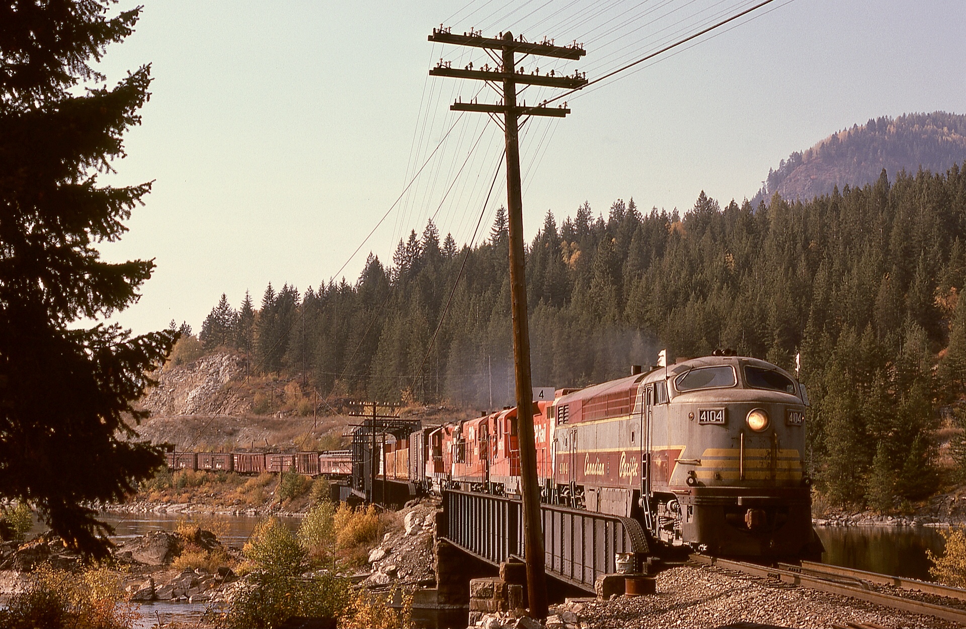 Railpictures.ca - Ken Perry Photo: In a happy coincidence of my first ...